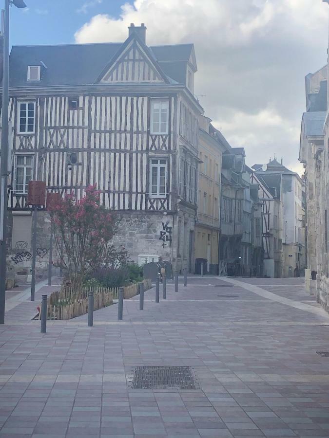 Lylylodge Rouen Exteriör bild