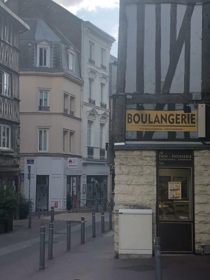 Lylylodge Rouen Exteriör bild